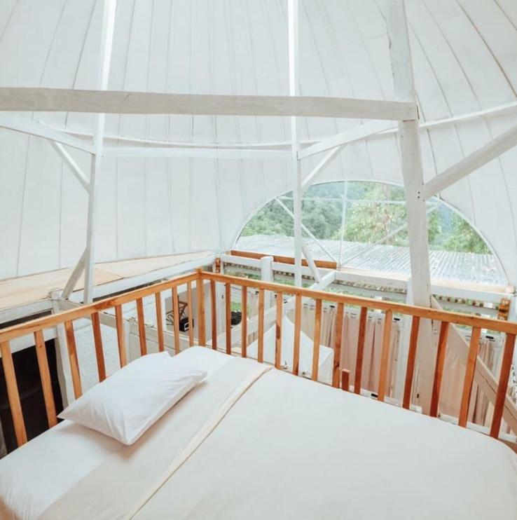 Manulalu Jungle Hotel Bajawa Ngoại thất bức ảnh